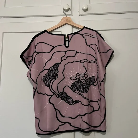 Pink / Rose Abstract Floral Line Print Cutout Sleeve Top Size Large L - Picture 2 of 6
